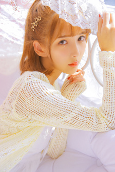 美女114